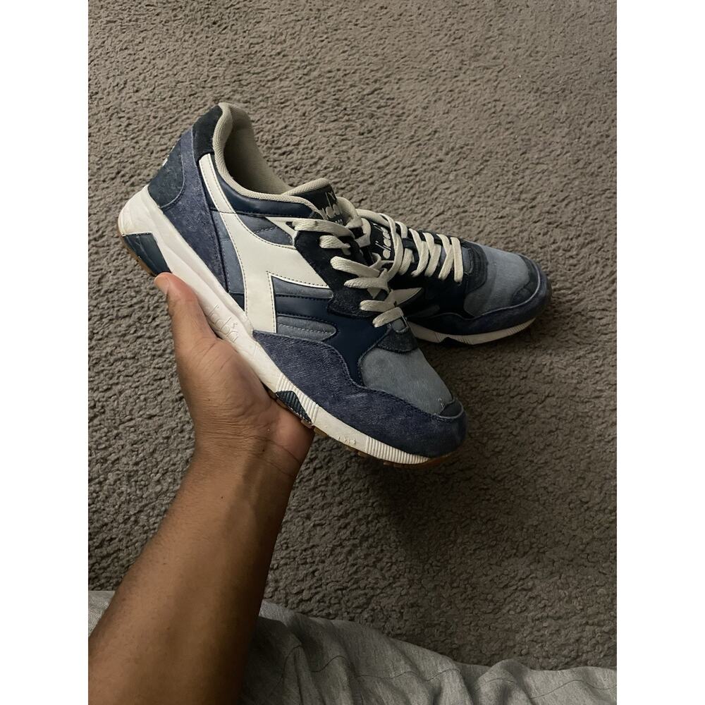 Size 10.5- Diadora N9002 Denim Sneakers Men Blue and White Casual Athletic Shoe